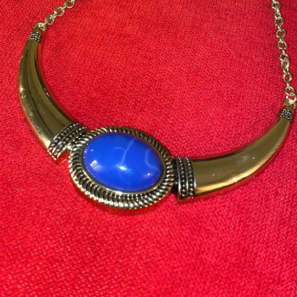 Forever 21 | Boho Chic Faux Stone Choker Necklace - Picture 3 of 6